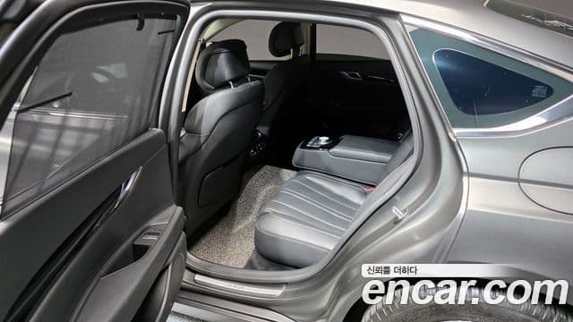 Genesis G80 (RG3) бензин 2.5 турбо 2WD, 2023 11