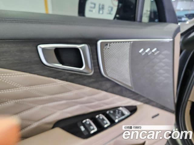 Kia K8 гибрид Signature, 2023 12