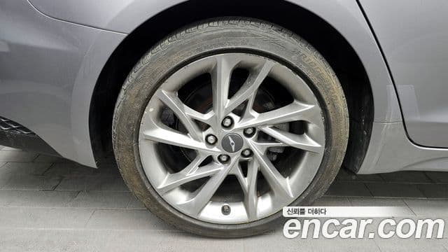 Genesis The / новый New G70, 2021 все фото