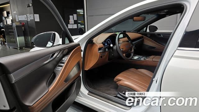 Genesis G80 (RG3) бензин 2.5 турбо AWD, 2021 11