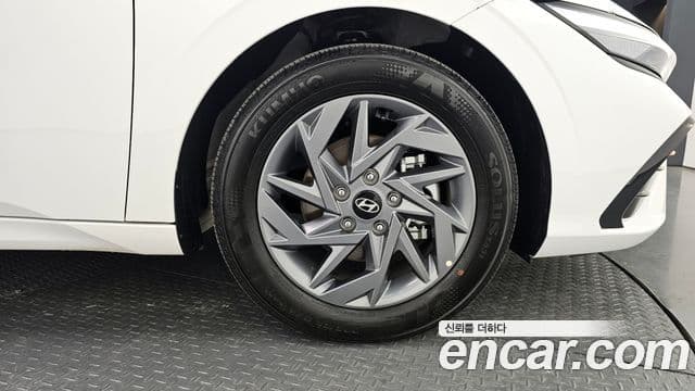 Hyundai The / новый New Avante гибрид (CN7) Modern, 2026 все фото