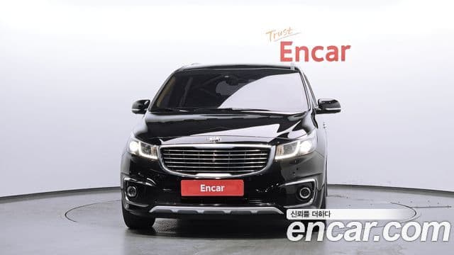 Kia All New Carnival Noblesse, 2017 3