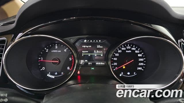 Kia All New Carnival Noblesse, 2017 8