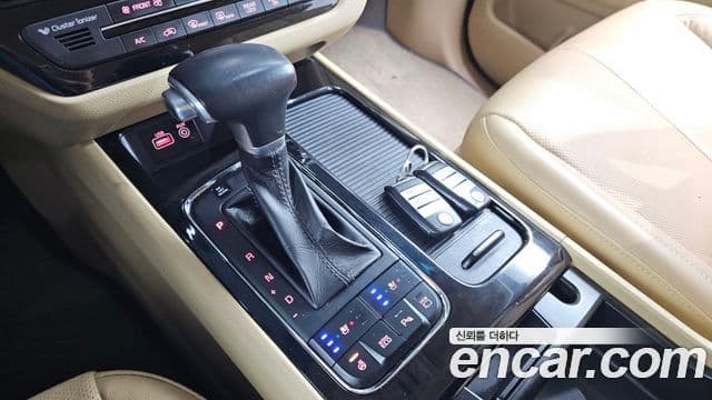 Kia All New Carnival Noblesse, 2017 9