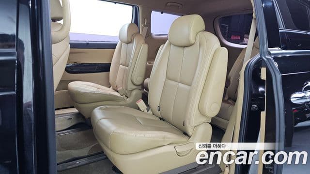 Kia All New Carnival Noblesse, 2017 12