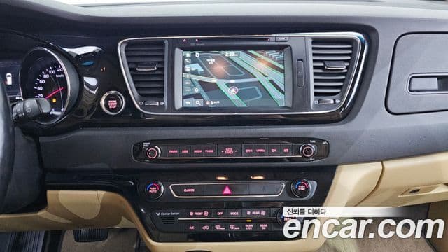 Kia All New Carnival Noblesse, 2017 14