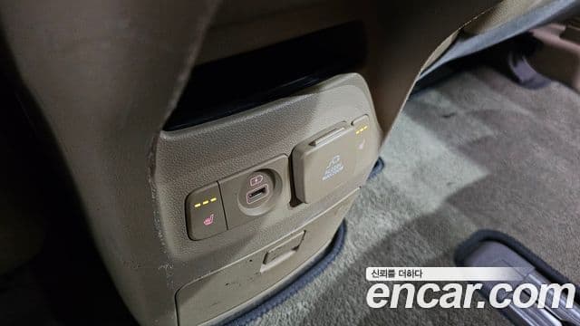 Kia All New Carnival Noblesse, 2017 17