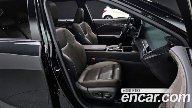 Lexus RX350h 5세대 Luxury, 2023 10