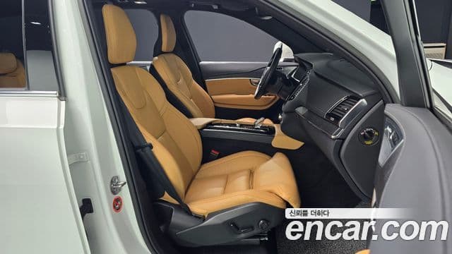 Volvo XC90 2세대 B6 Ultimate Bright, 2023 10