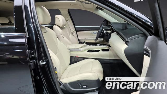 Genesis GV70, 2023 10