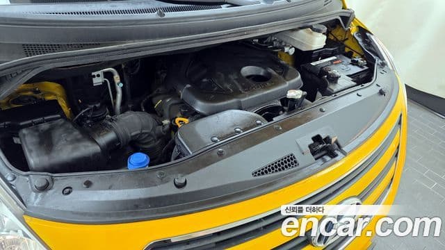 Hyundai Grand Starex детский перевозочный автомобиль, 2016 6