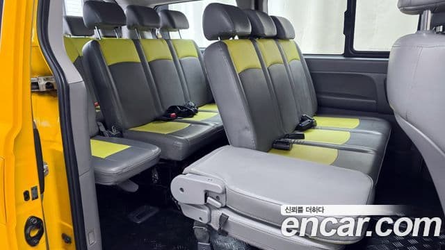 Hyundai Grand Starex детский перевозочный автомобиль, 2016 12