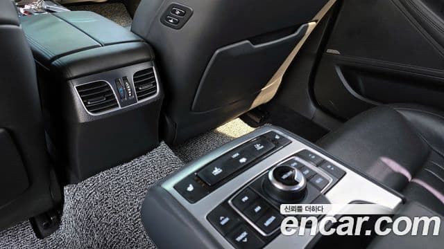 Genesis G80 Premium Luxury, 2018 17