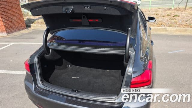 Genesis G80 Premium Luxury, 2018 20