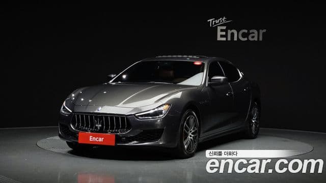Maserati 기블리 3세대