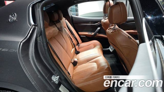 Maserati 기블리 3세대, 2018 12