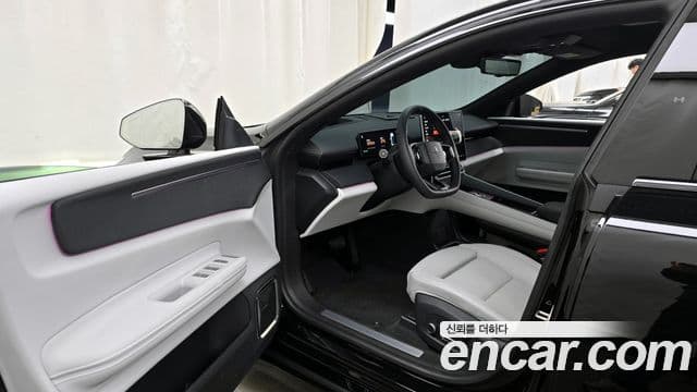 Polestar Polestar 4 Long Range один мотор, 2026 10