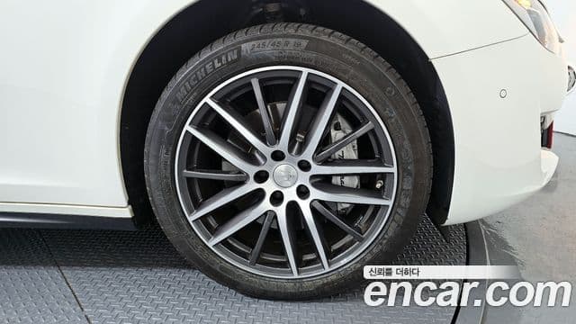 Maserati 기블리 3세대, 2020 все фото