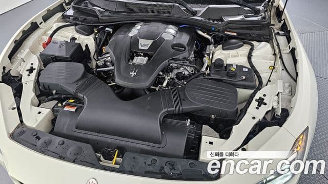 Maserati 기블리 3세대, 2020 6