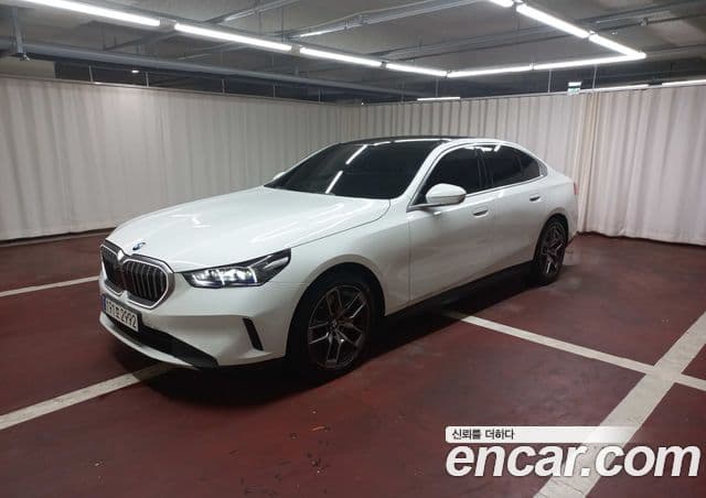 BMW 5시리즈 (G60), 2024 все фото