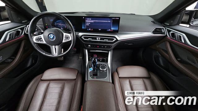 BMW i4, 2023 7
