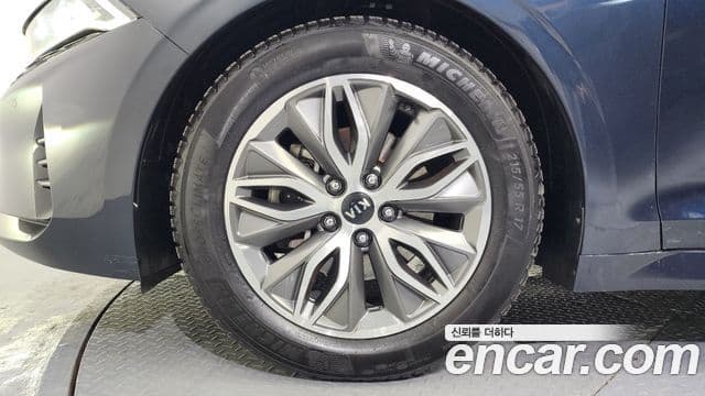 Kia K5 гибрид 3세대 Signature, 2020 все фото