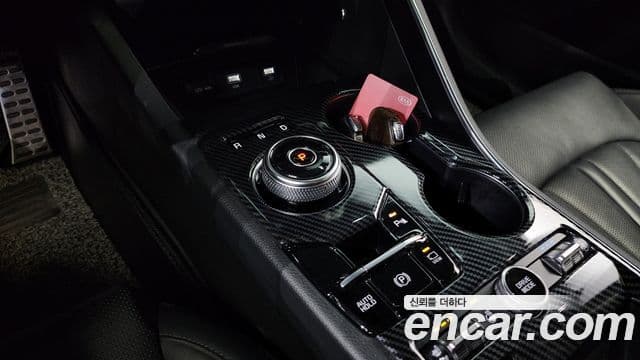 Kia K5 гибрид 3세대 Signature, 2020 9