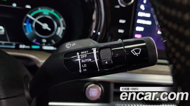 Kia K5 гибрид 3세대 Signature, 2020 15