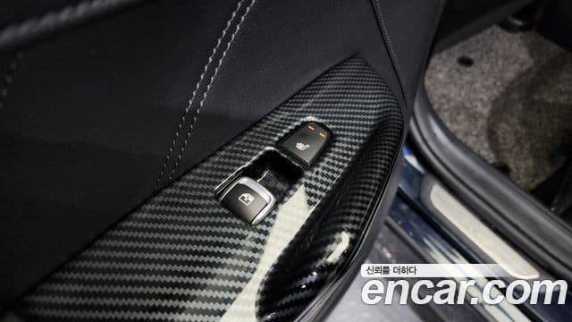 Kia K5 гибрид 3세대 Signature, 2020 19