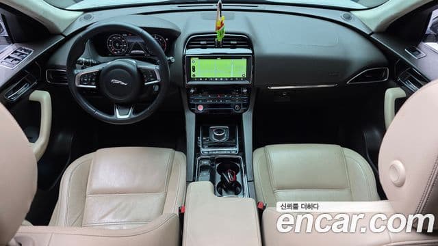 Jaguar F-PACE Prestige, 2020 7