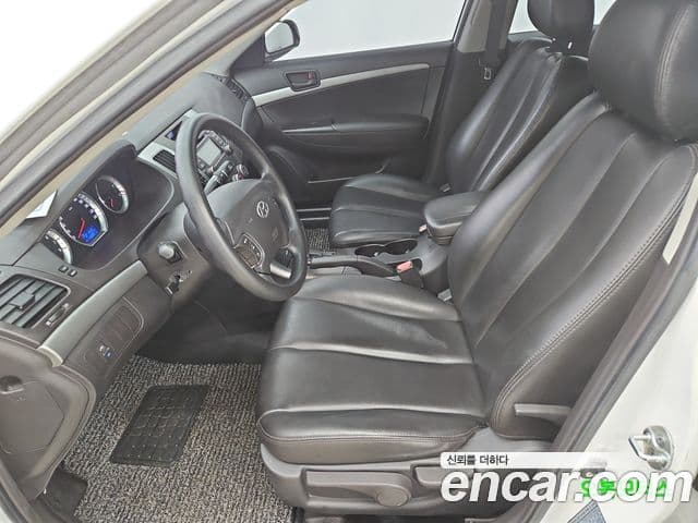Hyundai NF Sonata 트랜스폼 LPG N20 Deluxe, 2010 7