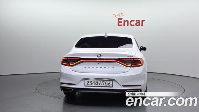 Hyundai Grandeur IG гибрид Special, 2019 4