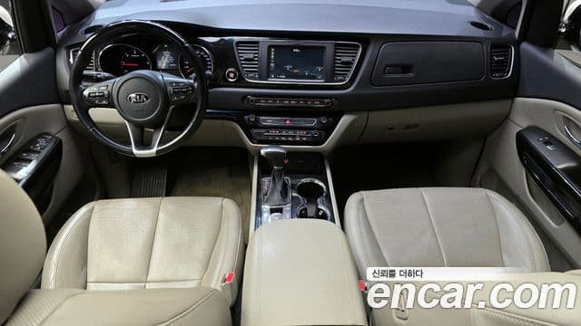 Kia The / новый New Carnival VIP, 2019 7