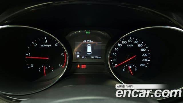 Kia The / новый New Carnival VIP, 2019 8