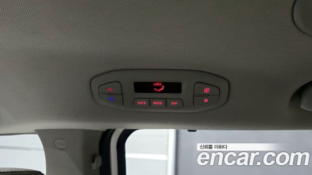 Kia The / новый New Carnival VIP, 2019 16