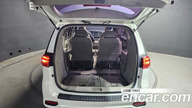 Kia The / новый New Carnival VIP, 2019 20