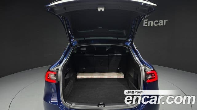 Tesla модель Y Long Range AWD, 2021 20