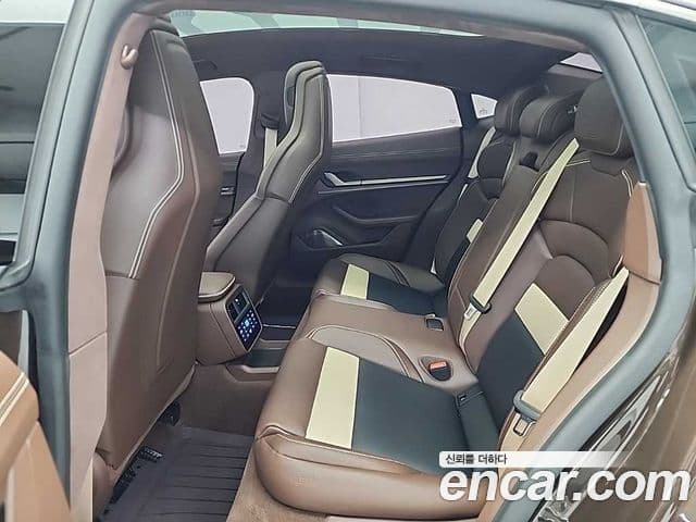 Porsche 타이칸 турбо, 2025 12