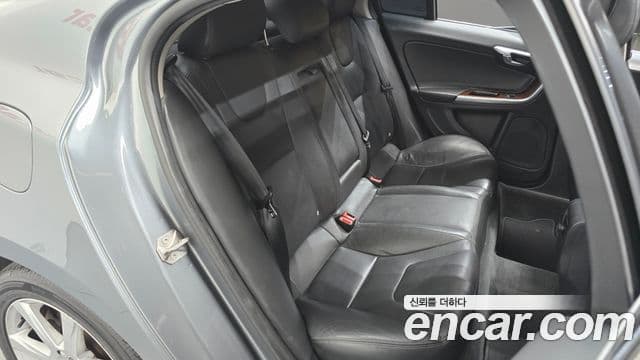 Volvo S60 2세대, 2018 12