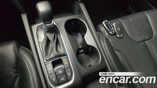 Hyundai Santa Fe TM Exclusive, 2019 9