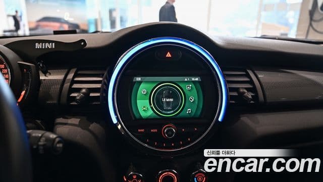 Mini Cooper 3세대, 2020 14