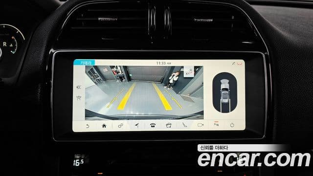 Jaguar F-PACE Prestige, 2017 16