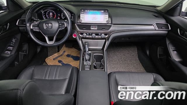 Honda Accord 10세대 1.5 турбо, 2021 7