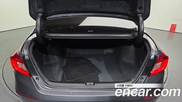 Honda Accord 10세대 1.5 турбо, 2021 20