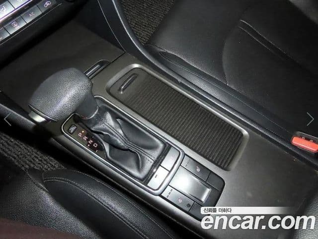 Kia K5 2세대 Prestige, 2016 12