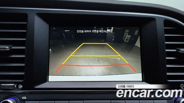 Hyundai Avante AD 1.6 GDI Smart, 2016 19