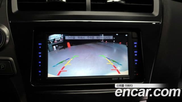 Toyota 프리우스 V, 2015 15