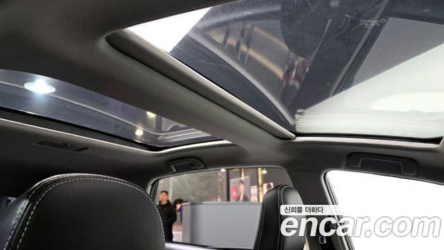 Toyota 프리우스 V, 2015 19