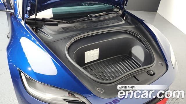 Tesla модель 3 Long Range AWD, 2024 6