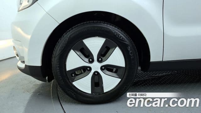 Kia Soul EV, 2018 все фото